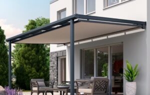 T90 - Manuelle Terrassendachmarkise